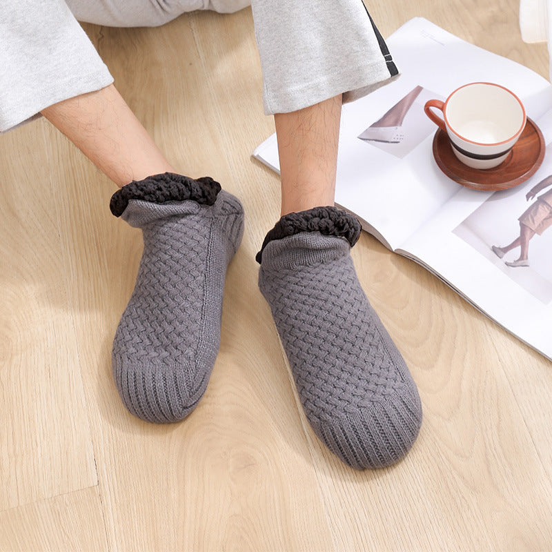Tjocka stickade tofflorsockor med teddyfoder