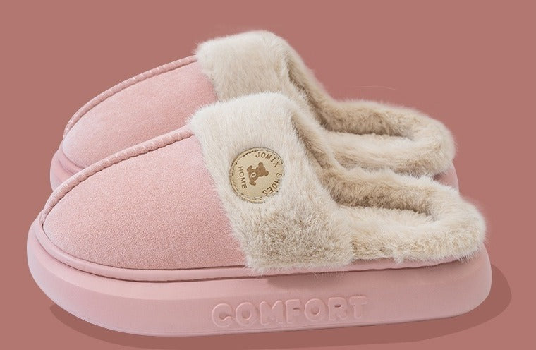Fluffiga tofflor med pälskrage och platåsula